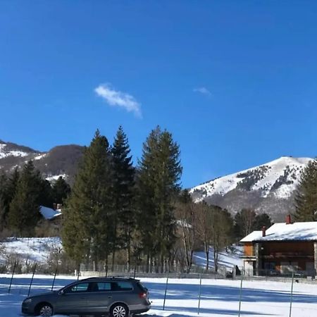 Lh Albergo Il Picchio เปสกัสเซโรลี ภายนอก รูปภาพ