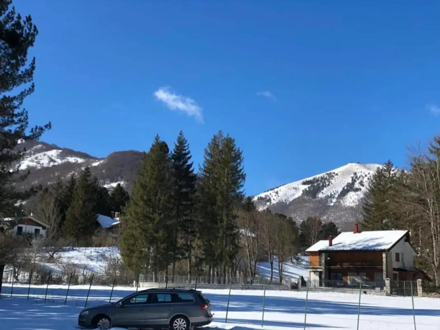 Lh Albergo Il Picchio เปสกัสเซโรลี ภายนอก รูปภาพ