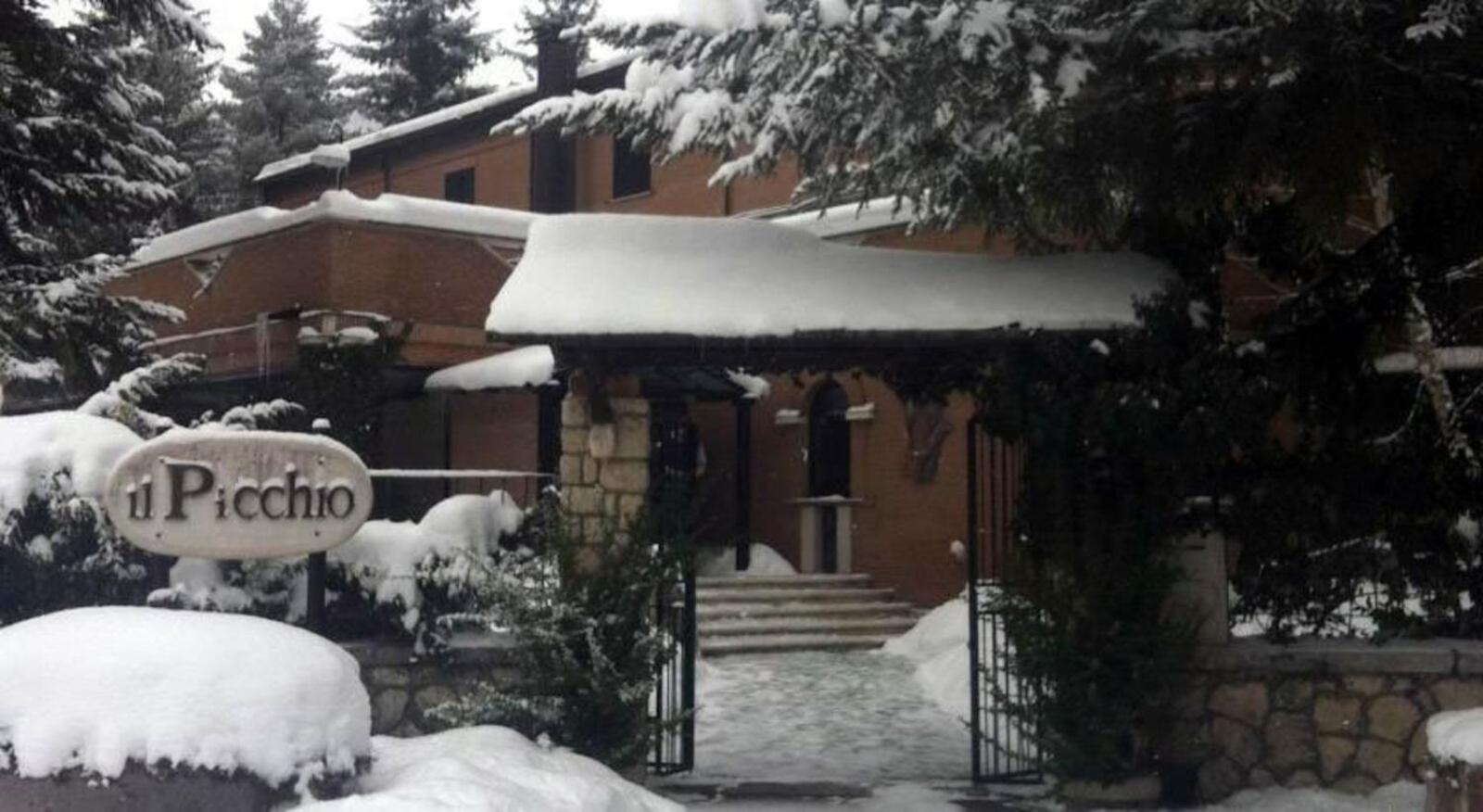 Lh Albergo Il Picchio เปสกัสเซโรลี ภายนอก รูปภาพ