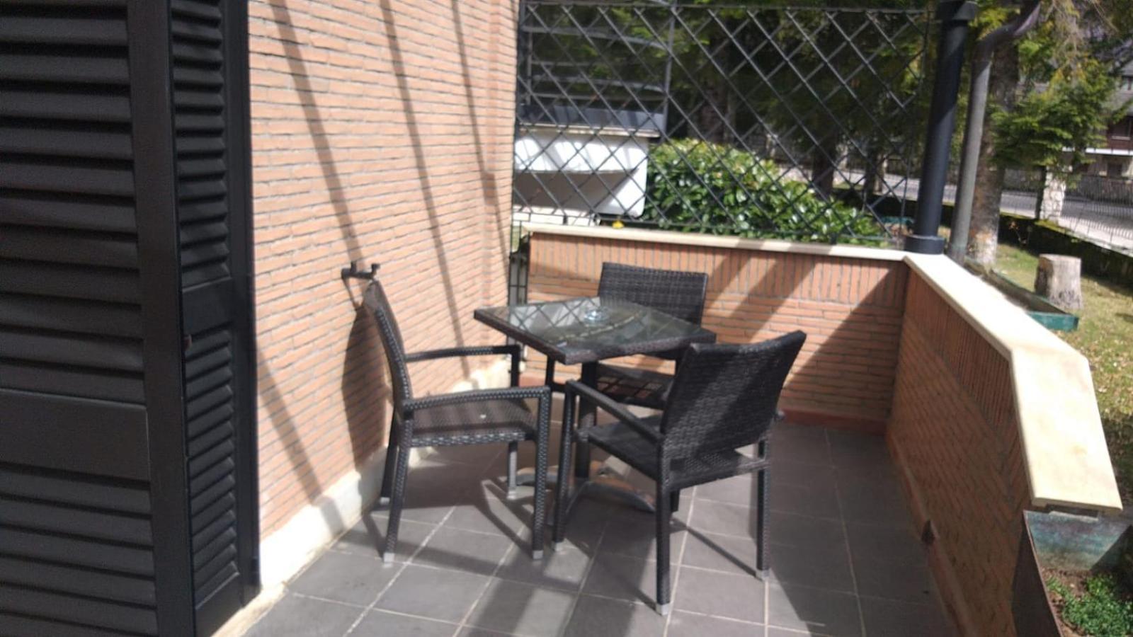 Lh Albergo Il Picchio เปสกัสเซโรลี ภายนอก รูปภาพ