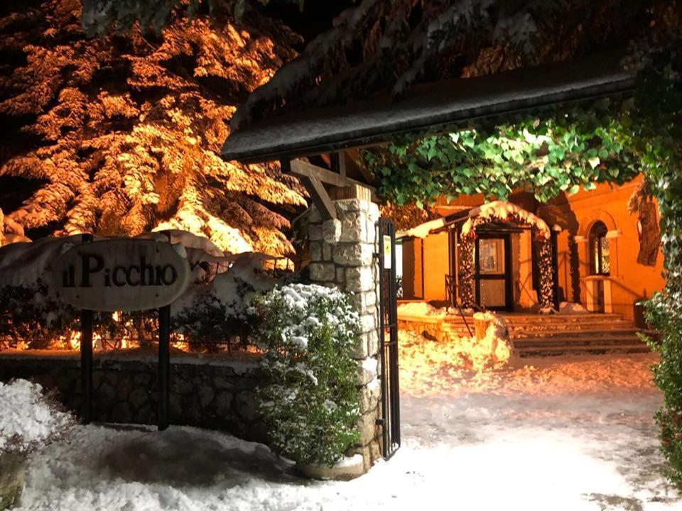 Lh Albergo Il Picchio เปสกัสเซโรลี ภายนอก รูปภาพ